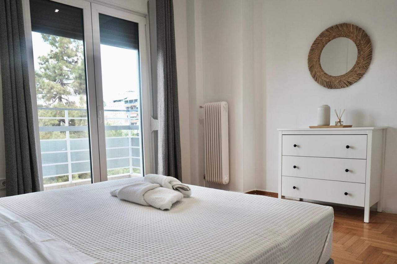 Synpiraeus Apartments & Studios Экстерьер фото